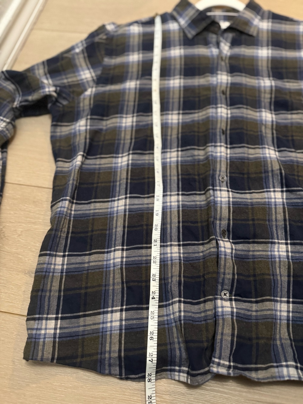 Peter Millar Men's Casual Blue Grey Olive Plaid Button-Up Flannel - XL- EUC - Picture 4 of 10